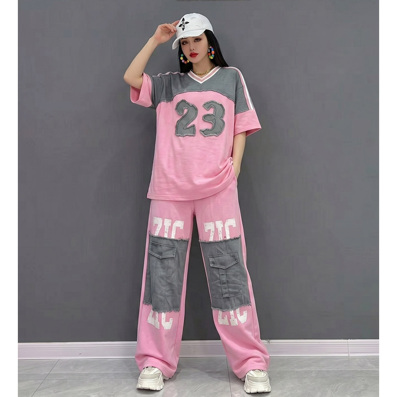 女夏拼色数字贴布T恤直筒裤套装图片