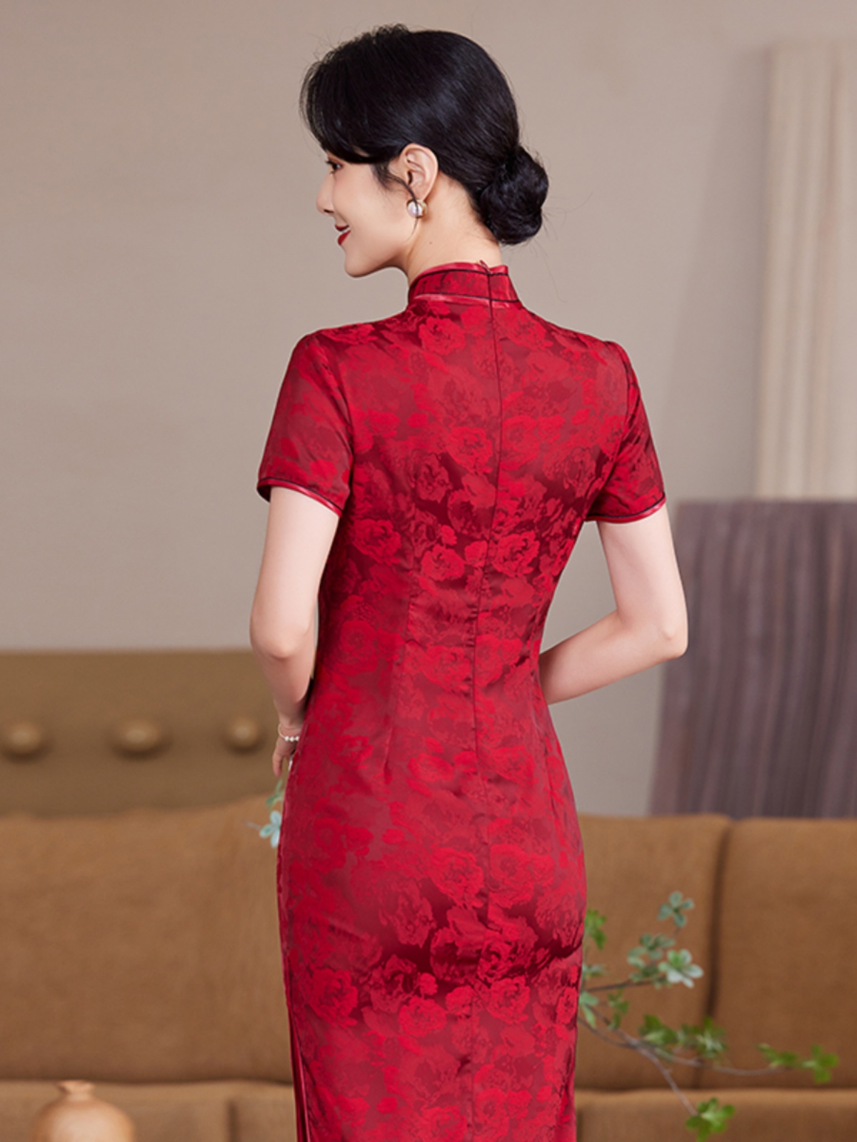 Red cheongsam, summer long dress, plus size, mid-length, Chinese style Red cheongsam, summer long dress, plus size, mid-length, Chinese style