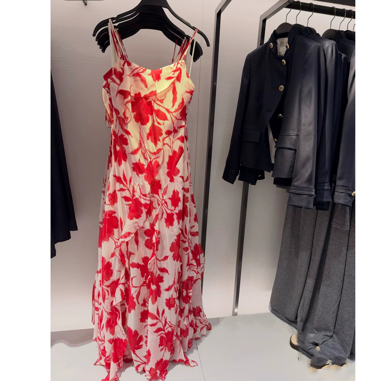 ZA家2026夏季新品 女装 印花内衣式迷笛吊带连衣裙 3897116 107