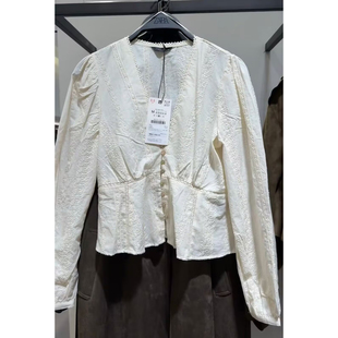 韩版甜美花朵刺绣花边拼接镂空V领短款重工衬衫春夏季女款8741253