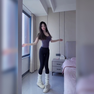 提臀显瘦运动训练裤 高弹力裸感无痕瑜伽高腰紧身裤 黑色