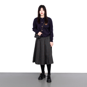 赫宁大码复古套装女2023秋装新款微胖mm学院风针织衫半身裙两件套