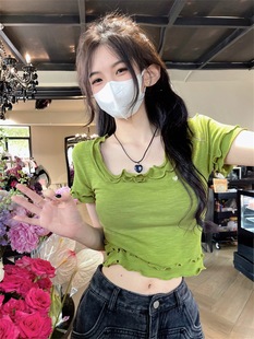 上衣女夏甜辣亮色爵士多巴胺薄荷曼波风短袖 牛油果绿方领短款 T恤
