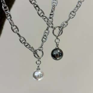 秋冬高级感经典 毛衣链女 cd猪鼻子人造澳白单颗珍珠项链卫衣中长款