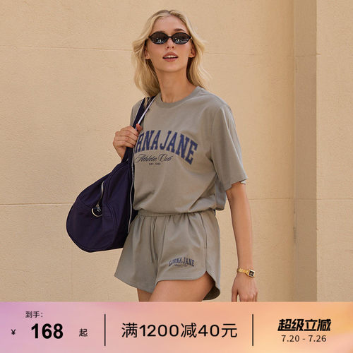 LornaJane宽松运动短袖套装