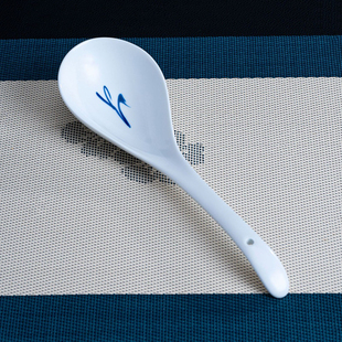 景德镇食品级高温釉下彩大汤勺子青花瓷大号盛汤勺家用陶瓷汤匙