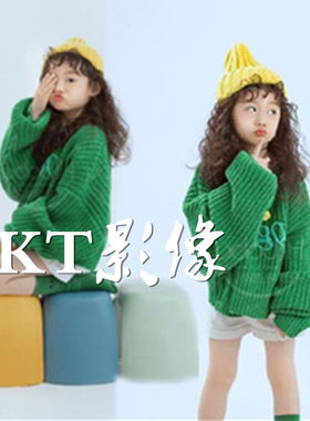 女童文艺范绿色毛衣主题写真模卡