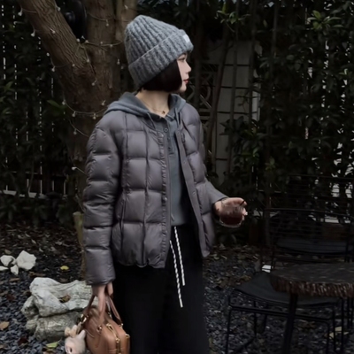 2025冬季设计感白鸭绒羽绒服领