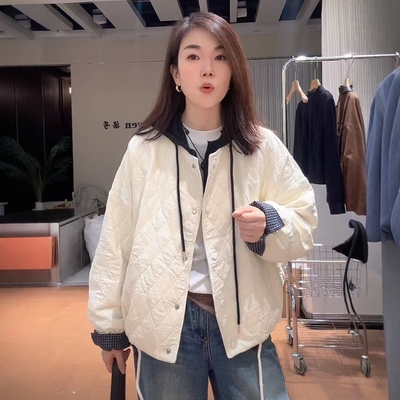 爆款设计感圆领加厚夹克短外套女