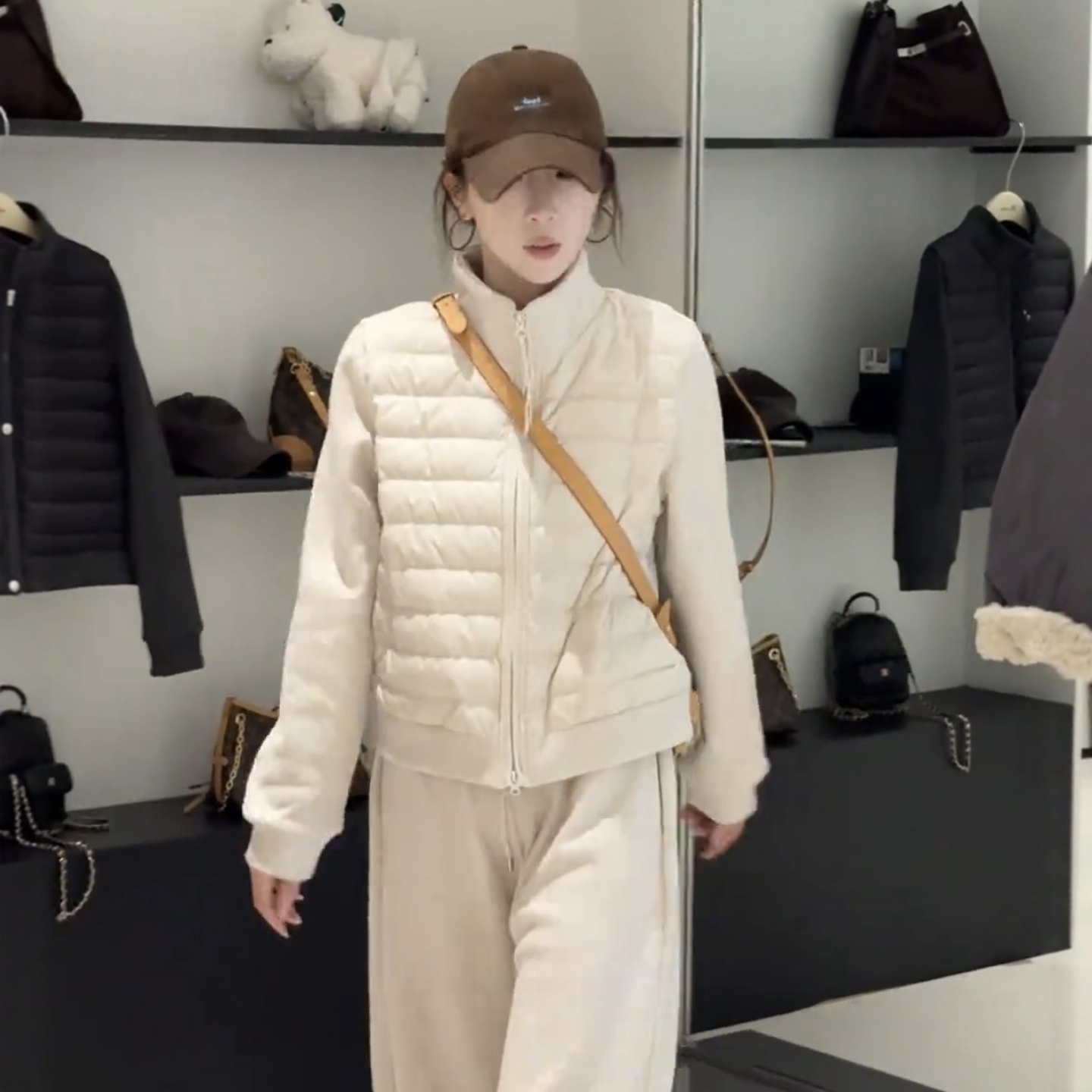 爆款立领设计感时尚棉服短外套