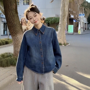 韩系流行高级感加厚加绒牛仔衬衫女装2025秋冬时尚洋气叠穿上衣