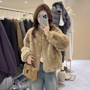 韩系超好看加厚皮毛一体短外套女装2025冬季小个子时尚保暖上衣