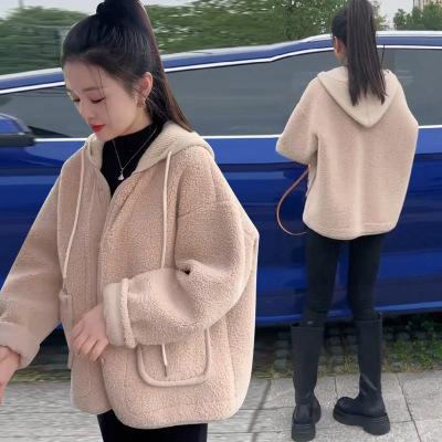 2024连帽皮毛一体上衣羊羔毛外套