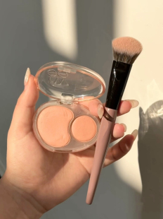 腮红刷斜坡面小扫把点彩刷腮红膏修容粉底刷便携式化妆师专用沧州