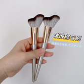 新款 波浪形修容刷侧脸面部大号轮廓贴合侧阴影化妆刷新手动物毛