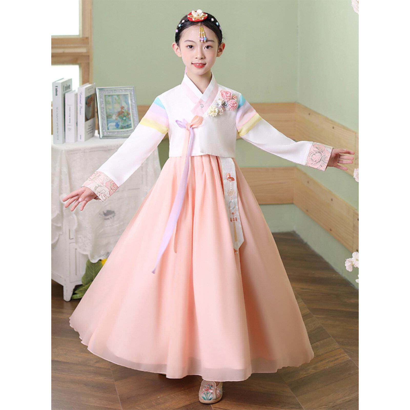 韩国儿童的传统服装改进儿童的女孩韩服婴儿女孩儿童的服装韩国新