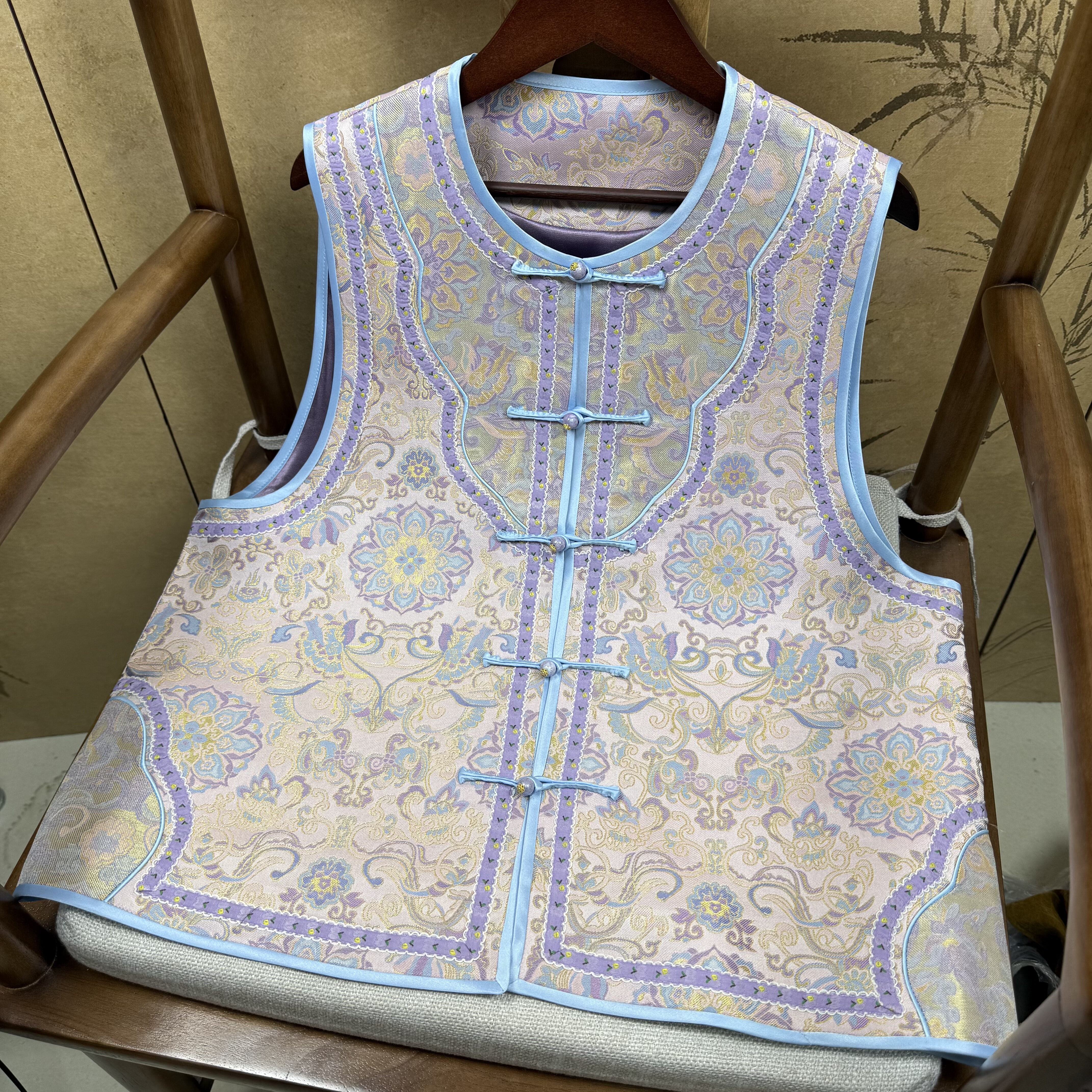 精工细作满分桑蚕丝老宋锦粉金莲新中式马甲中式国风复古新款马甲,女装/女士精品,马夹,淘宝优惠券,粉丝福利购,淘宝优惠卷