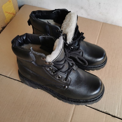 5302库存羊毛靴女真皮高帮马丁靴冬季工装皮靴子东北加厚保暖短靴