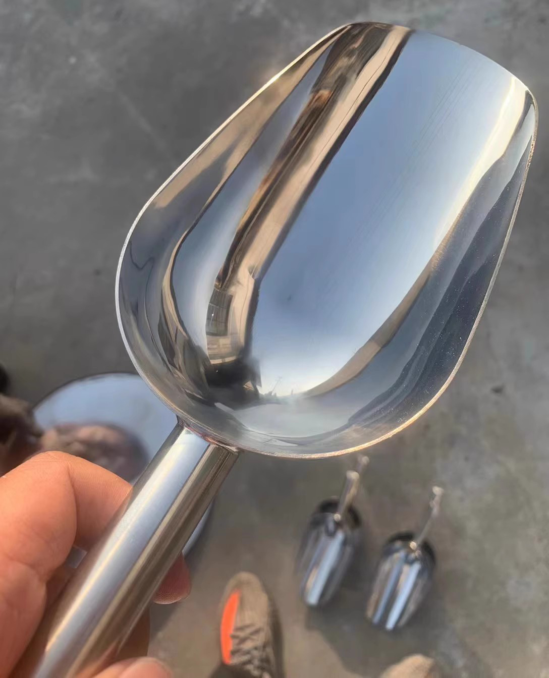 316不锈钢物料铲子撮冰铲食品厂斗铲勺子大号医用制药化工实验室l