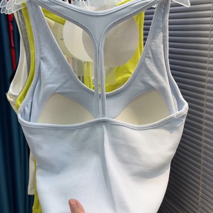 惠芝欣5561挂脖工形吊带背心女露背固定一体u领洋气百搭美背上衣