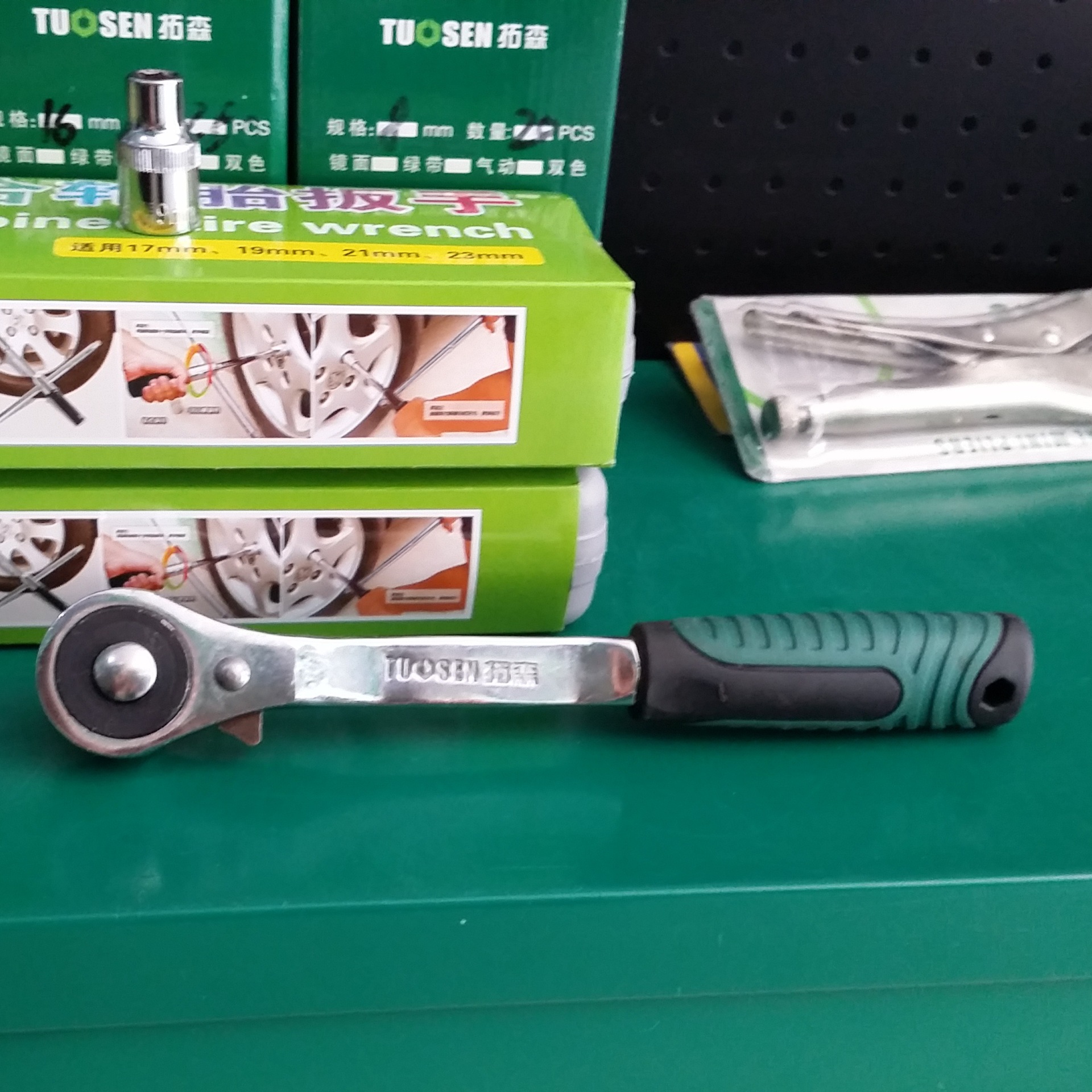 拓森五金工具快速扳手1/2大飞套筒扳手手动快速脱落棘轮扳手工具