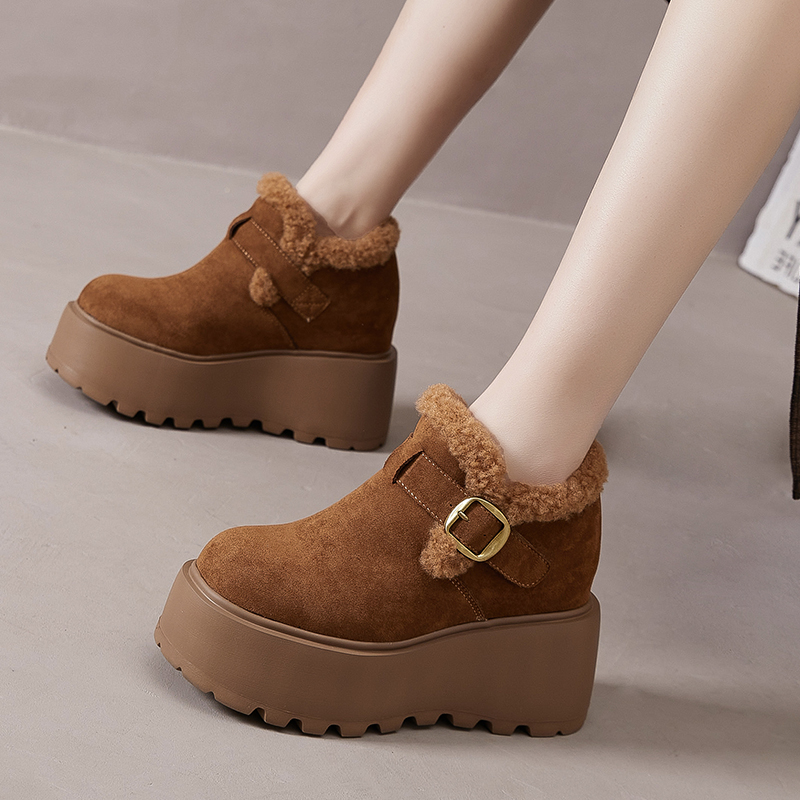 震地王女款内增高10CM加绒雪地靴