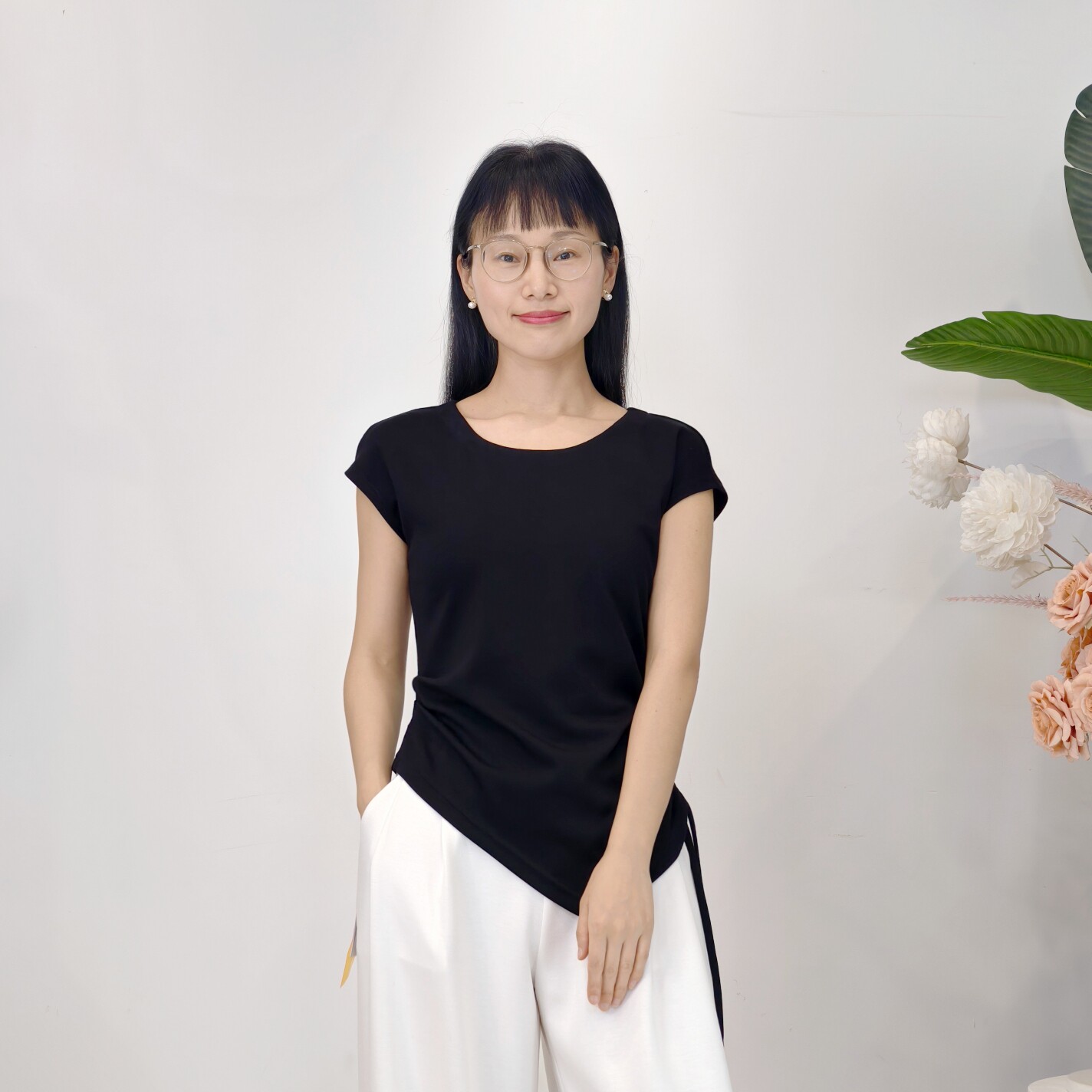 可路莎专柜242339A时尚简约休闲T恤女包肩抽绳收腰不规则短袖上衣