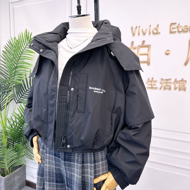 可路莎247779休闲短款工装羽绒服