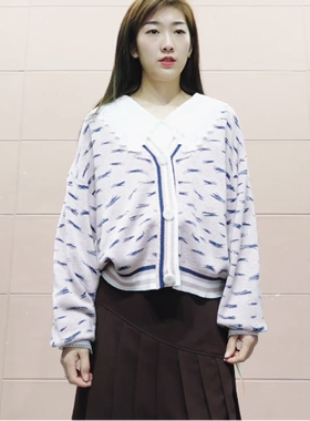 可路莎C132134时尚短款针织开衫女春秋款宽松撞色灯笼袖毛衫