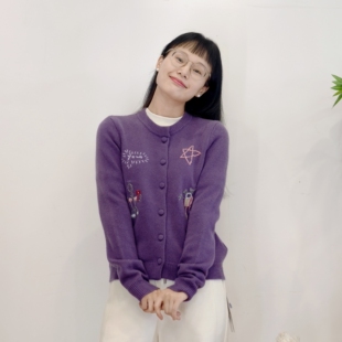 可路莎专柜259620秋冬减龄卡通绣花针织衫女开衫毛衣