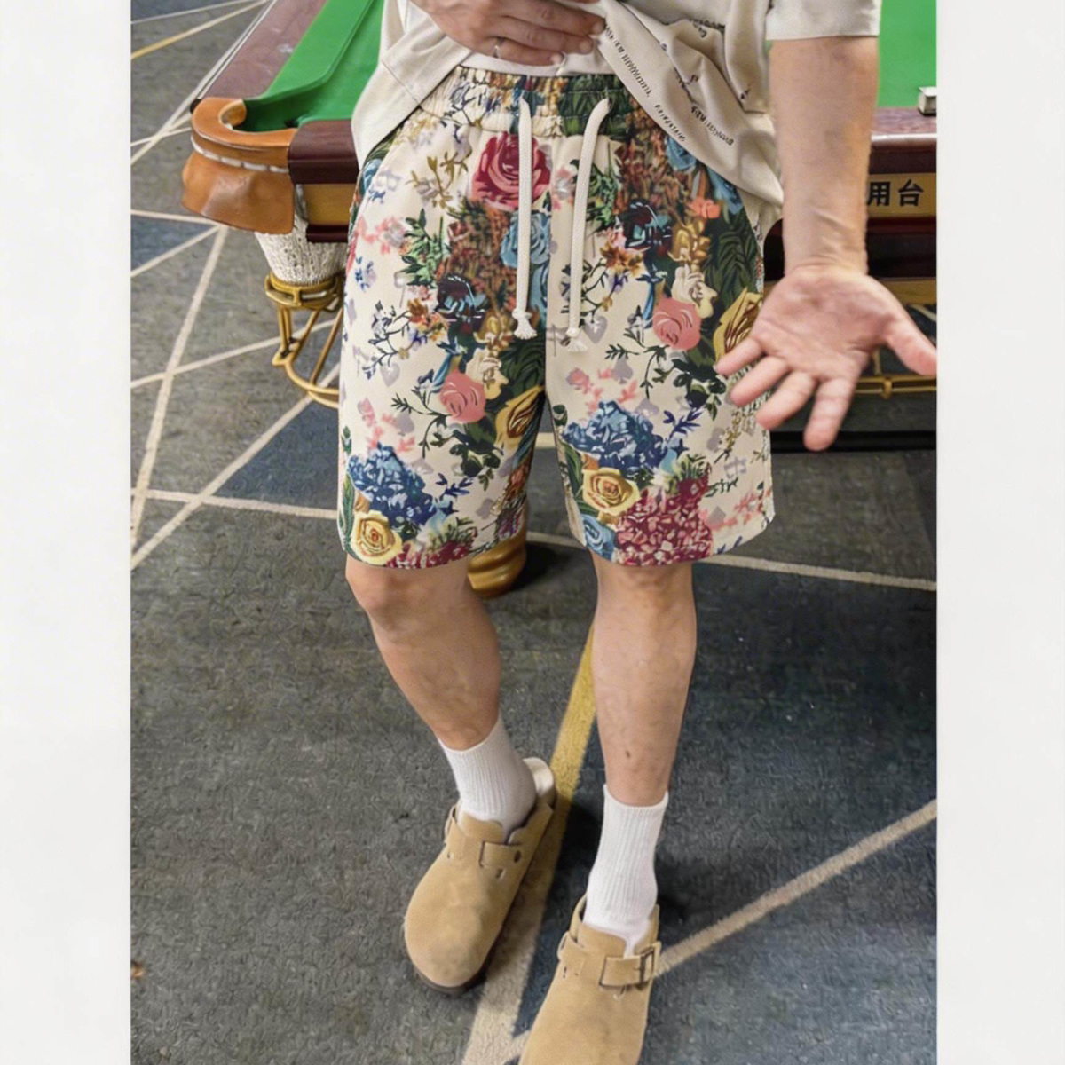 夏季新款轻薄玫瑰花卉短裤男女沙滩裤时尚印花百搭潮牌休闲五分裤