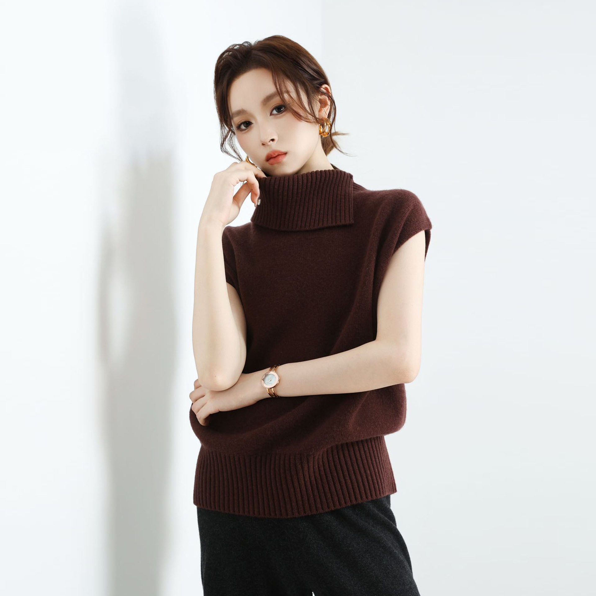 100%羊毛洋气高领无袖毛衣女2025秋冬新款宽松马甲背心毛线针织衫