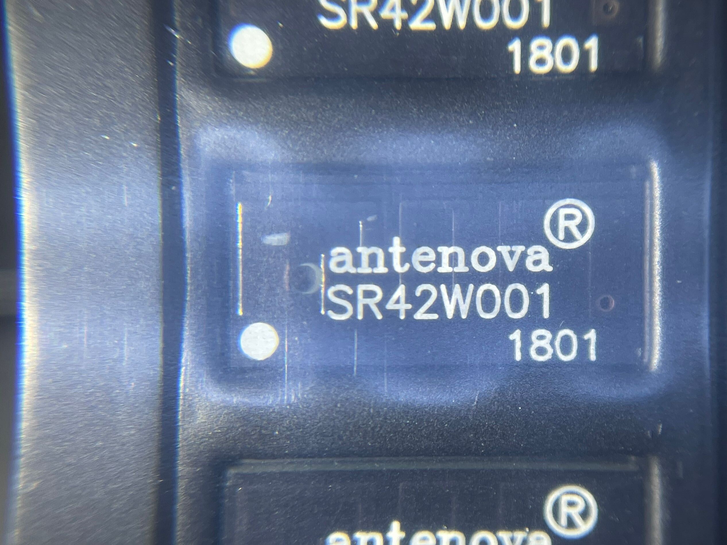 SR42W001 原装正品 ANTENOVA  芯片天线  SMD贴片