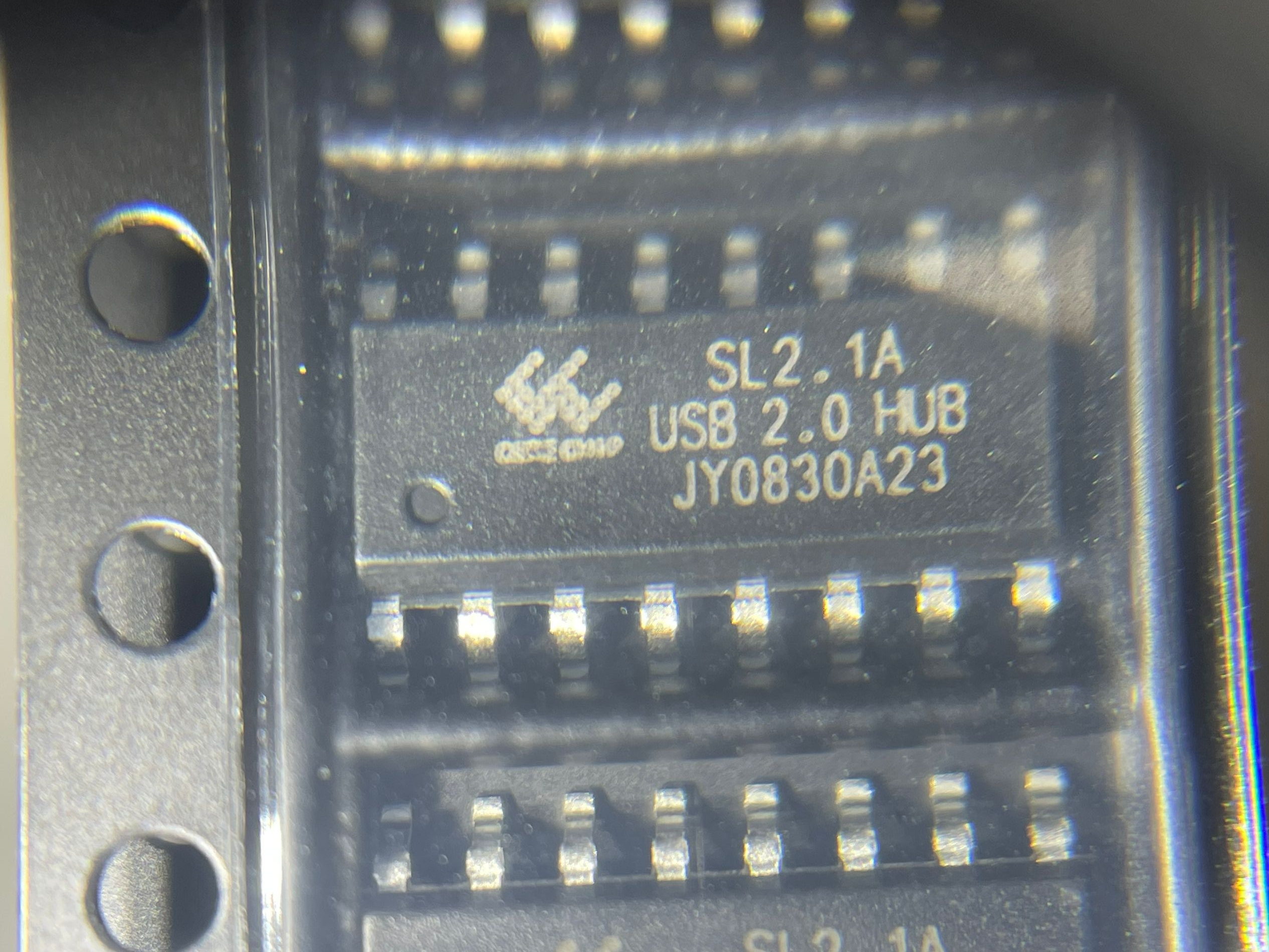 CoreChips和芯润德SL2.1A元器件