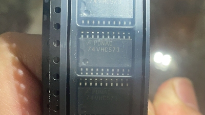 74VHC573MX  丝印 74VHC573  原装正品  SOP-20 锁存器