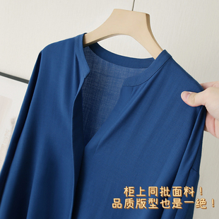 纯纯尾 真 超级好 衬衫 官价4000多 羊毛做出羊绒质感 女