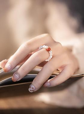 2026轻奢温润气质贝珠显白戒指朱砂珍珠戒指闺蜜款和田玉珍珠戒指