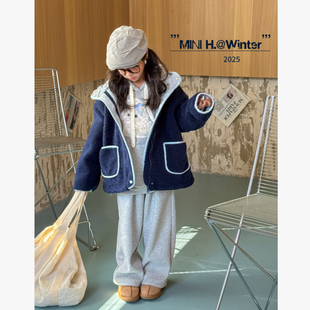 XAQ 126 小狗一体绒连帽卫衣套装