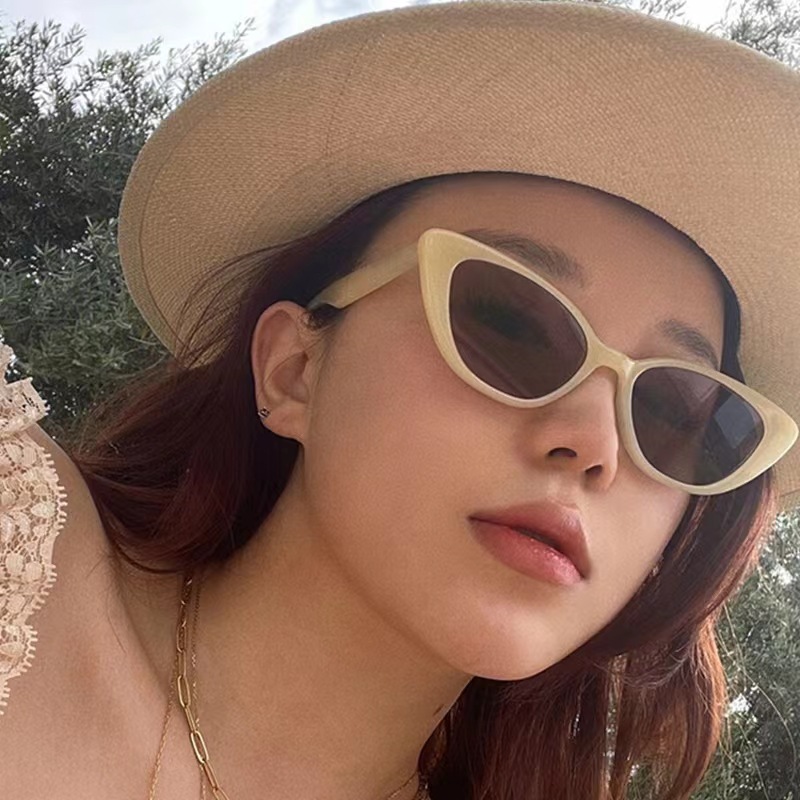 2024新款复古三角猫眼墨镜sunglasses小框太阳眼镜女太阳镜男