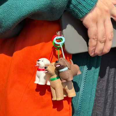 泰国正品 hue 有趣小狗小猫舌头会动创意钥匙链包包挂件