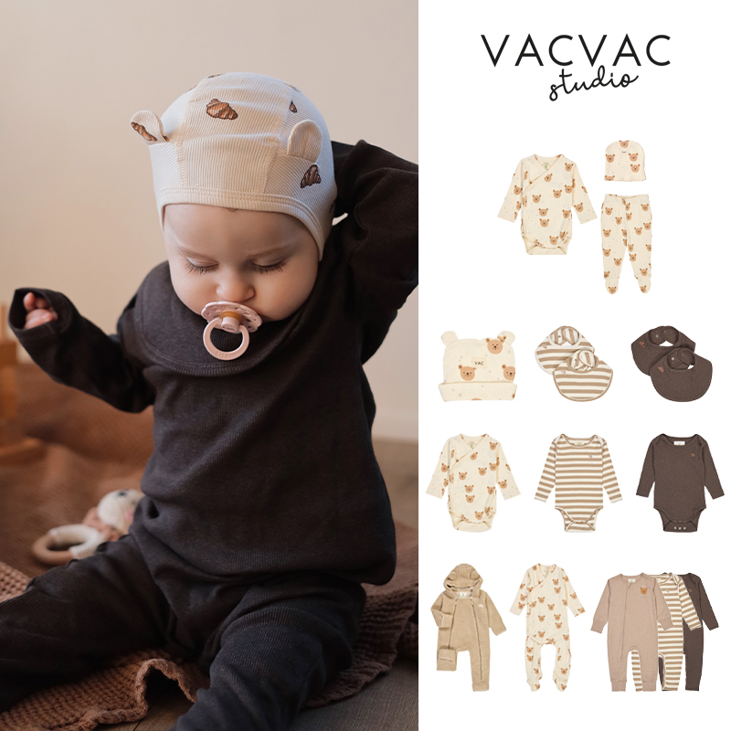 VACVAC AW25新款小熊牛角包印花婴儿童包屁衣连体衣哈衣爬服帽子