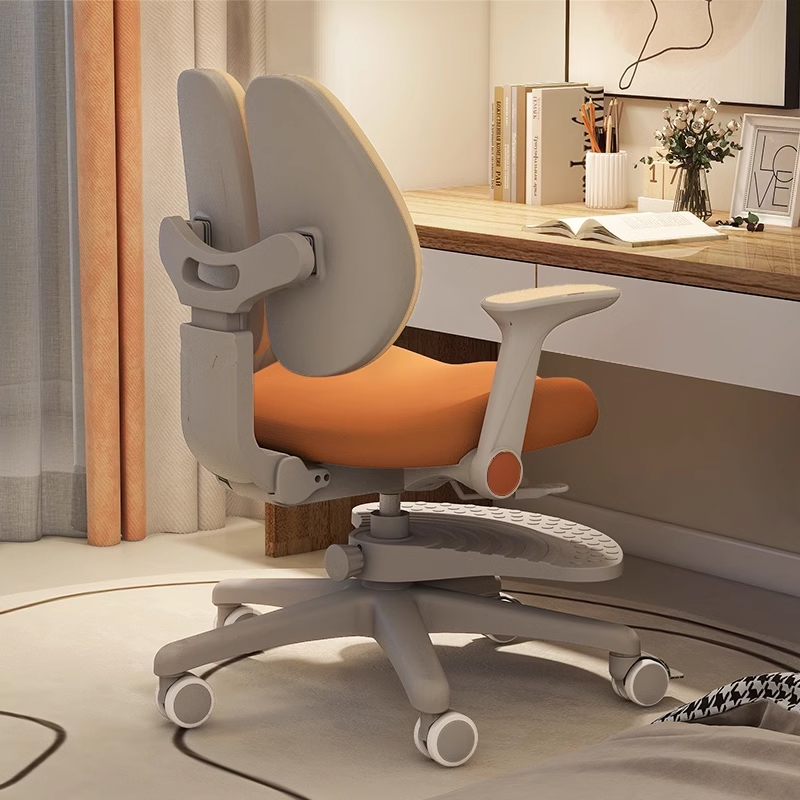 爱果乐儿童学习椅一键感应追背