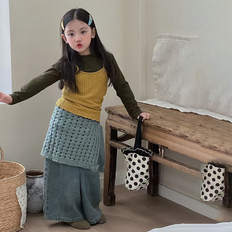 女童秋季2025新款吊带打底叠穿上衣宝宝百搭阔腿裤屁帘潮流四件套,童装/婴儿装/亲子装,套装,淘宝优惠券,粉丝福利购,淘宝优惠卷