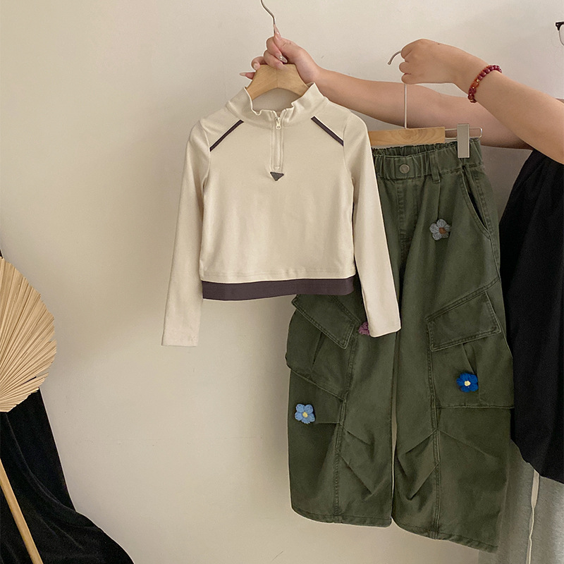 韩版女童秋季新款潮流拼接上衣2025百搭洋气重工花朵工装裤两件套