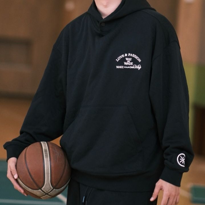 潮动开学季装备穿李宁