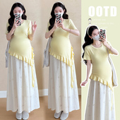 杏色镂空半身裙 不规则设计感显瘦上衣 猪鼻扣 新品 夏季