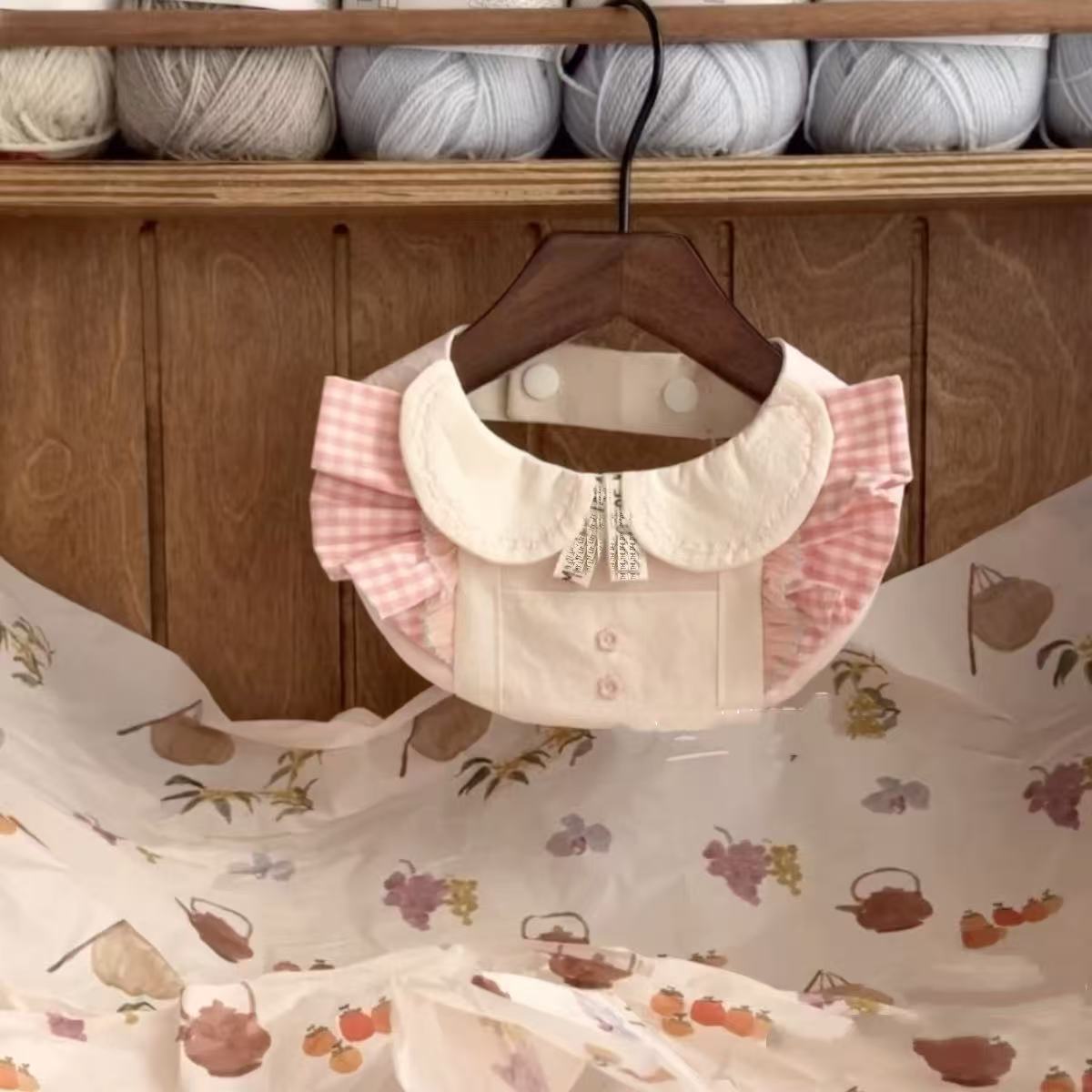 新款宠物娃娃口水巾粉色可爱风蝴蝶结围兜泰迪布偶小猫口水巾