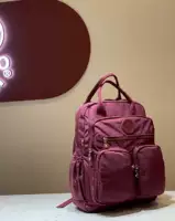 Темно-красный