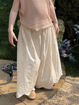 夏季新品女童刺绣花边奶奶裤 女童田园百搭休闲遛弯裤子