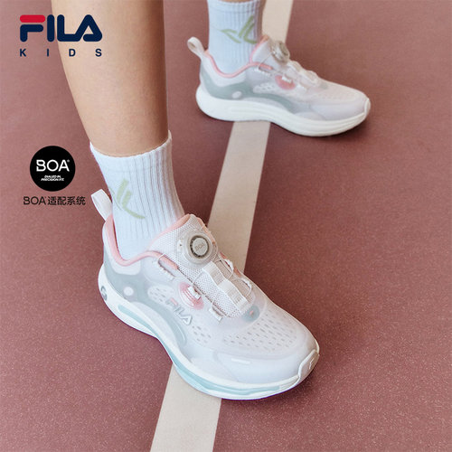 FILA斐乐中大童旋钮运动鞋子
